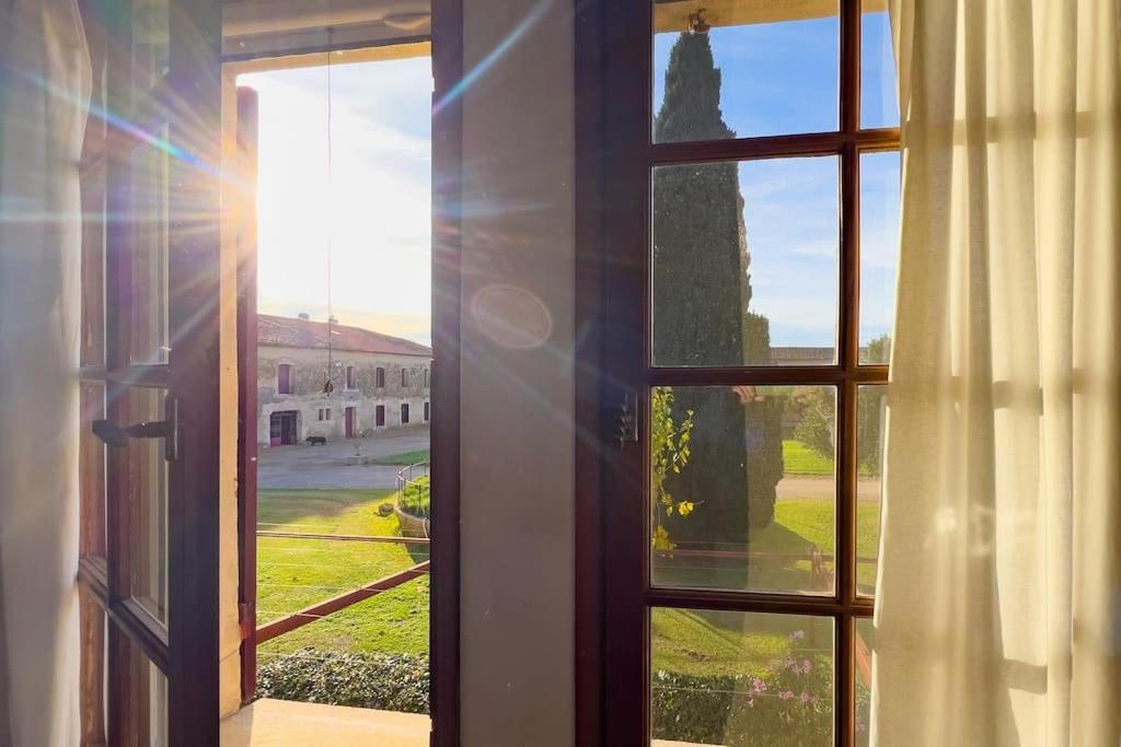 Mas De Charme En Pleine Camargue Villa Saint-Gilles  Exterior foto