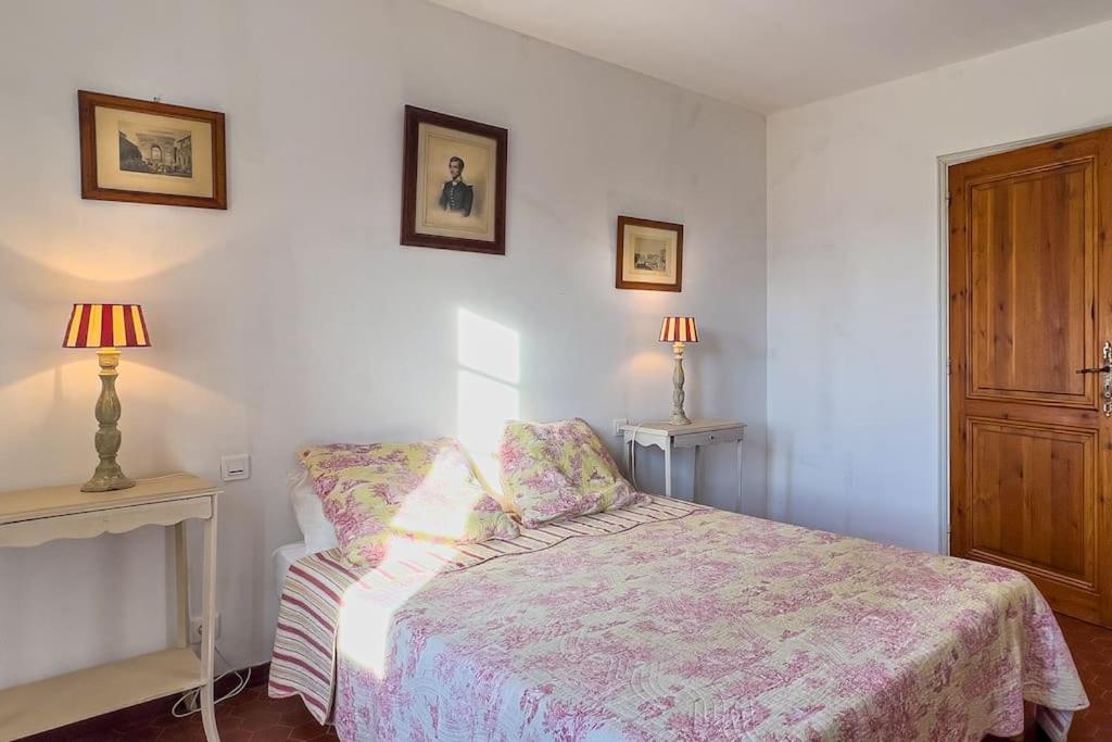 Mas De Charme En Pleine Camargue Villa Saint-Gilles  Exterior foto
